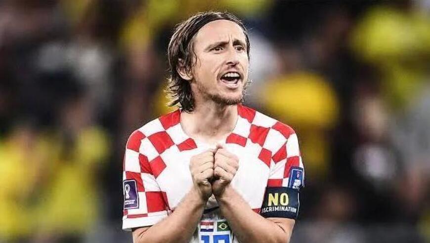 欧冠官方ins评论区被刷屏：马竞被抢劫了 足球竟