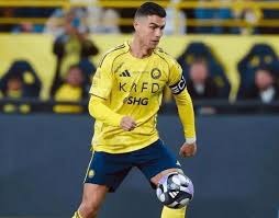 武汉三镇球员邓涵文离队加盟云南玉昆，结束本赛季征程。